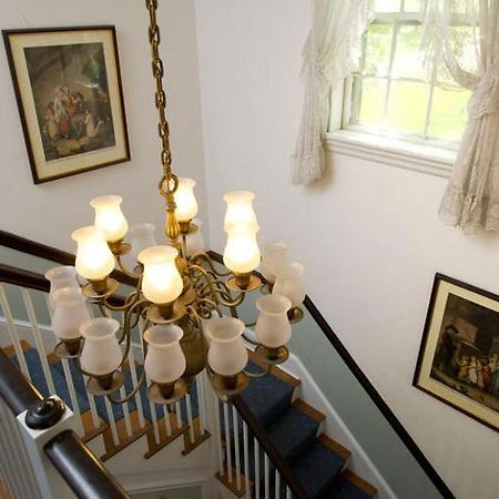 بار هاربور Anne'S White Columns Inn المظهر الخارجي الصورة