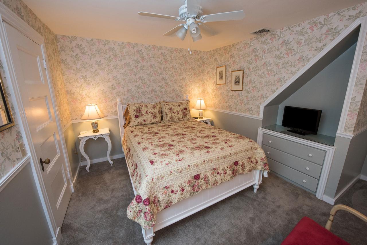 بار هاربور Anne'S White Columns Inn المظهر الخارجي الصورة