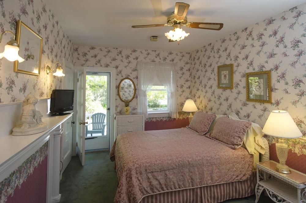 بار هاربور Anne'S White Columns Inn المظهر الخارجي الصورة